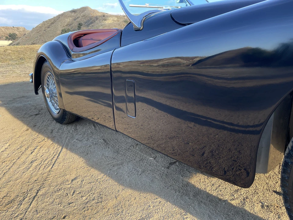 1957 Jaguar XK140 OTS Roadster - Image 22 of 31