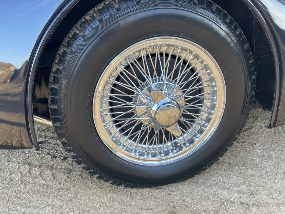 1957 Jaguar XK140 OTS Roadster - Image 24 of 31