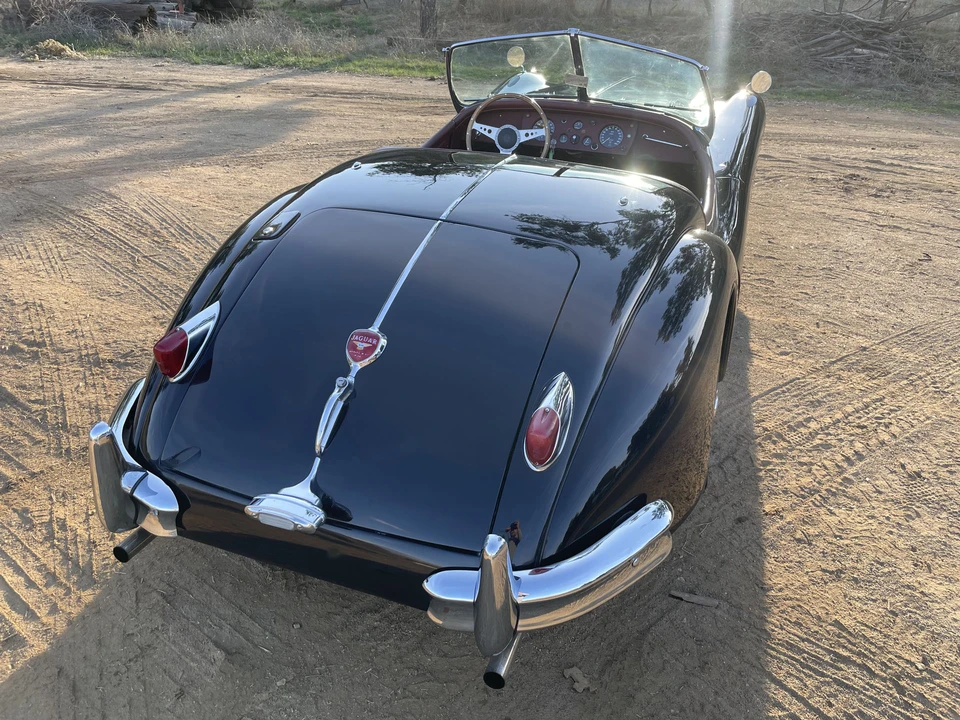 1957 Jaguar XK140 OTS Roadster - Image 25 of 31