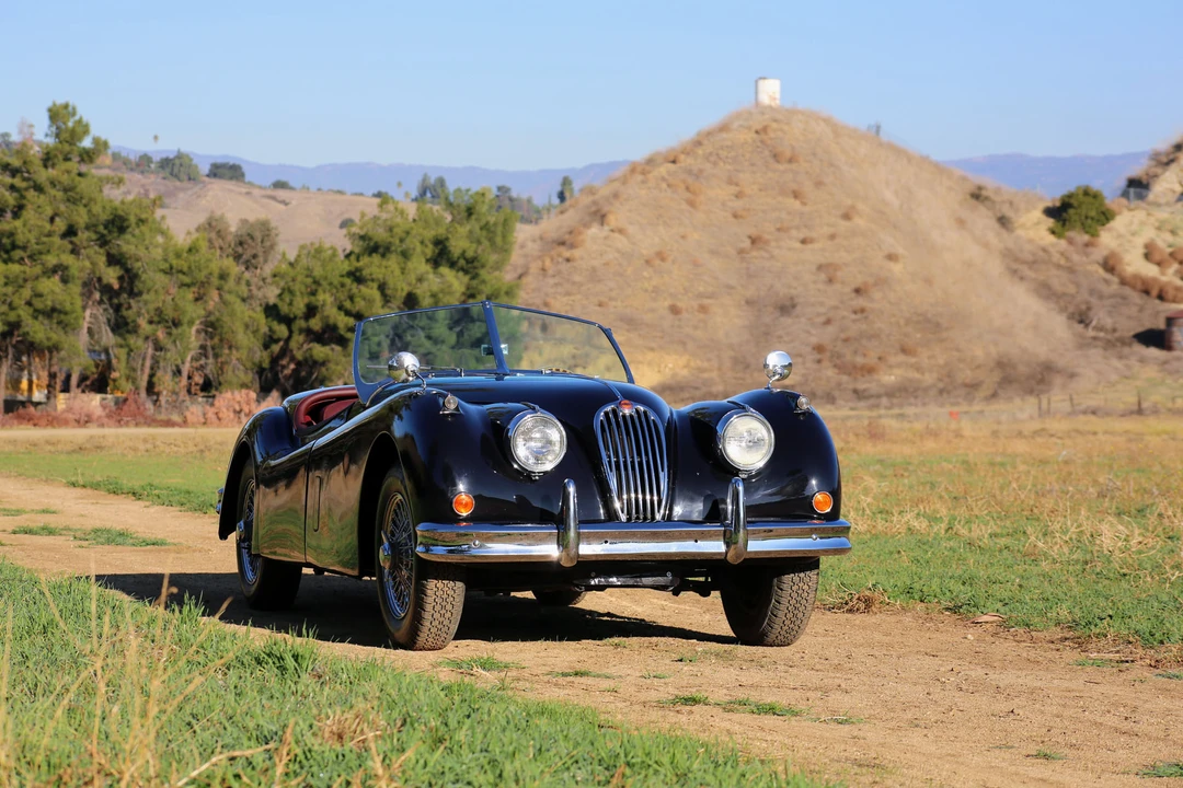 1957 Jaguar XK140 OTS Roadster - Image 4 of 31