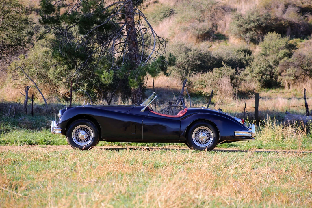 1957 Jaguar XK140 OTS Roadster - Image 7 of 31