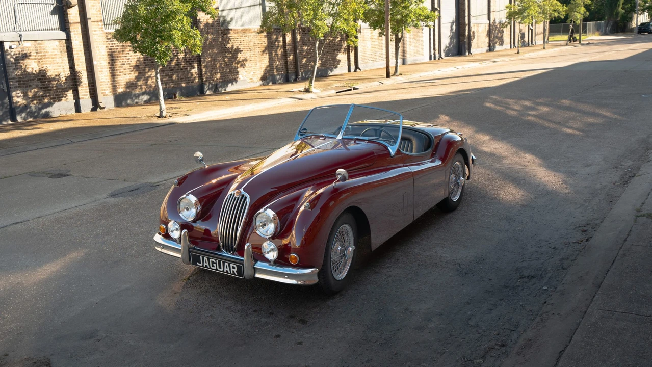 1957 Jaguar XK140 OTS Roadster - Image 23 of 31