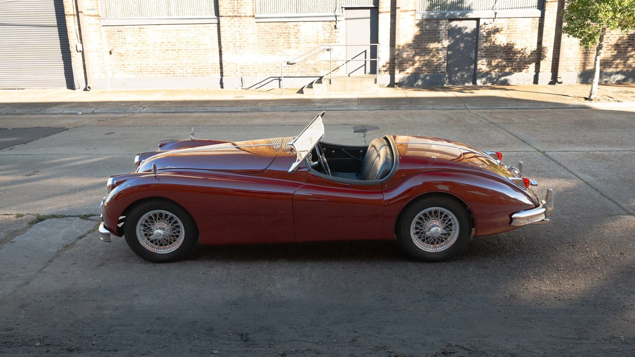 1957 Jaguar XK140 OTS Roadster - Image 26 of 31