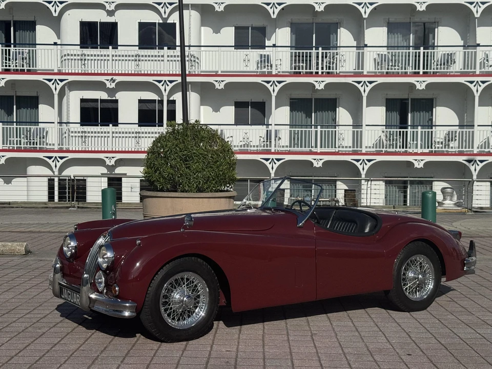 1957 Jaguar XK140 OTS Roadster - Image 14 of 31