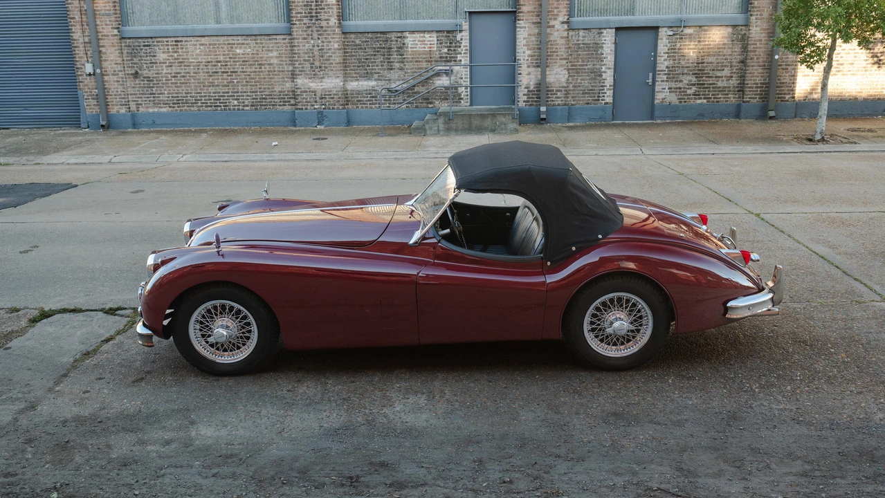 1957 Jaguar XK - Image 31 of 31