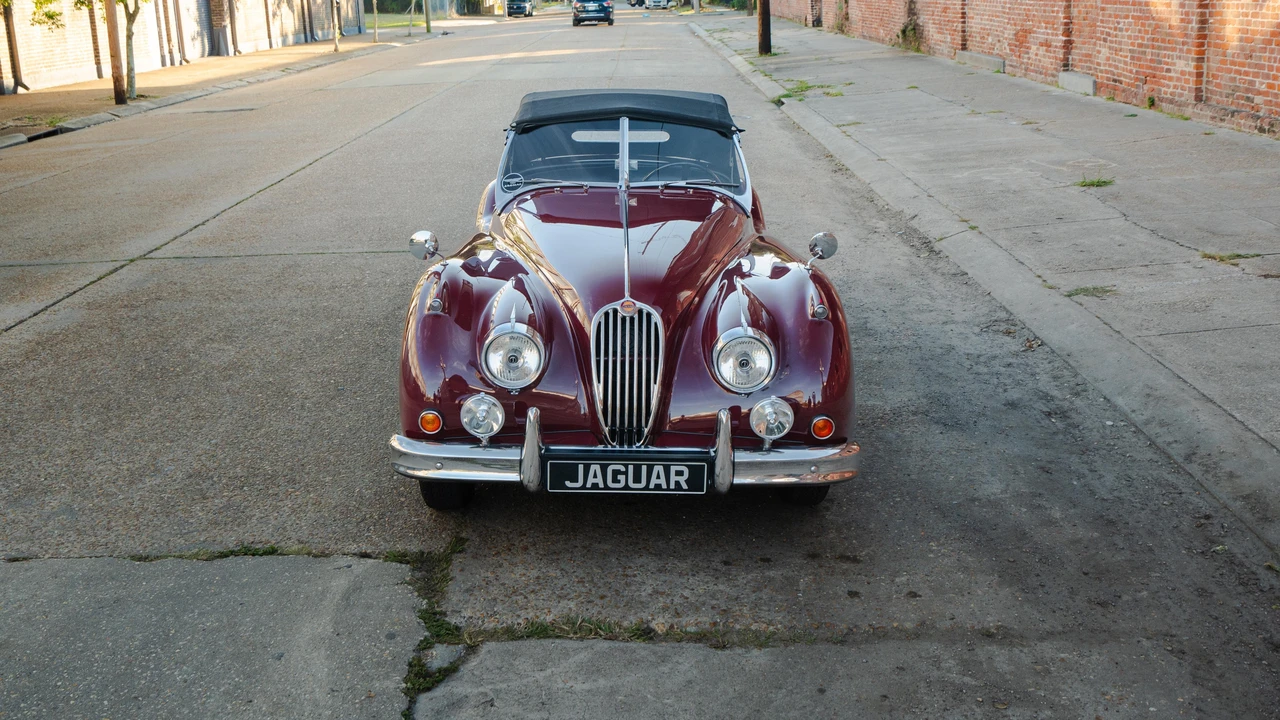 1957 Jaguar XK - Image 26 of 31