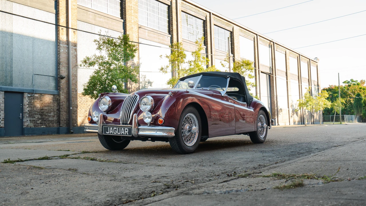 1957 Jaguar XK - Image 30 of 31