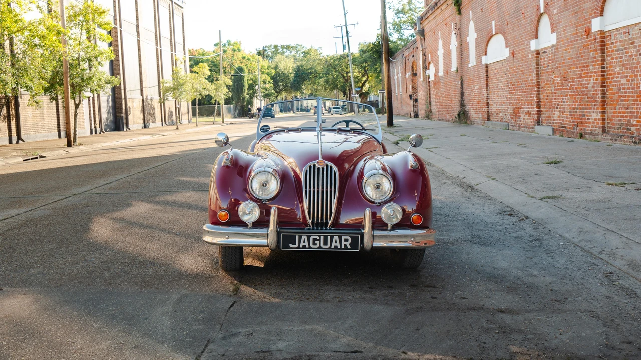 1957 Jaguar XK - Image 6 of 31