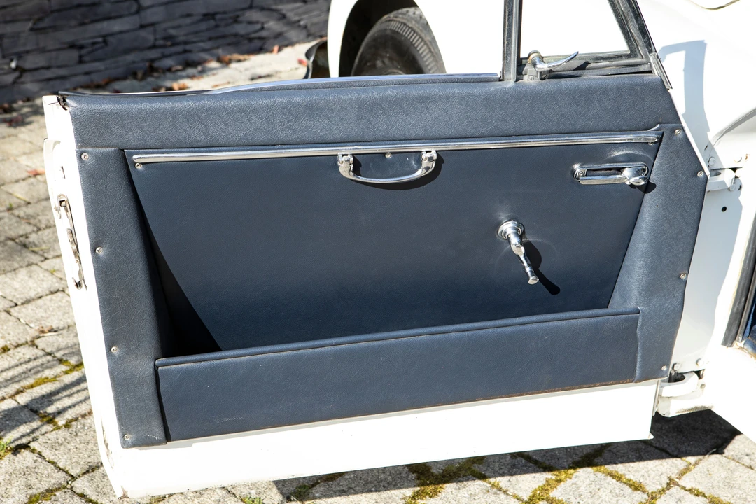 1957 Jaguar XK150 DHC Drophead - Image 10 of 20