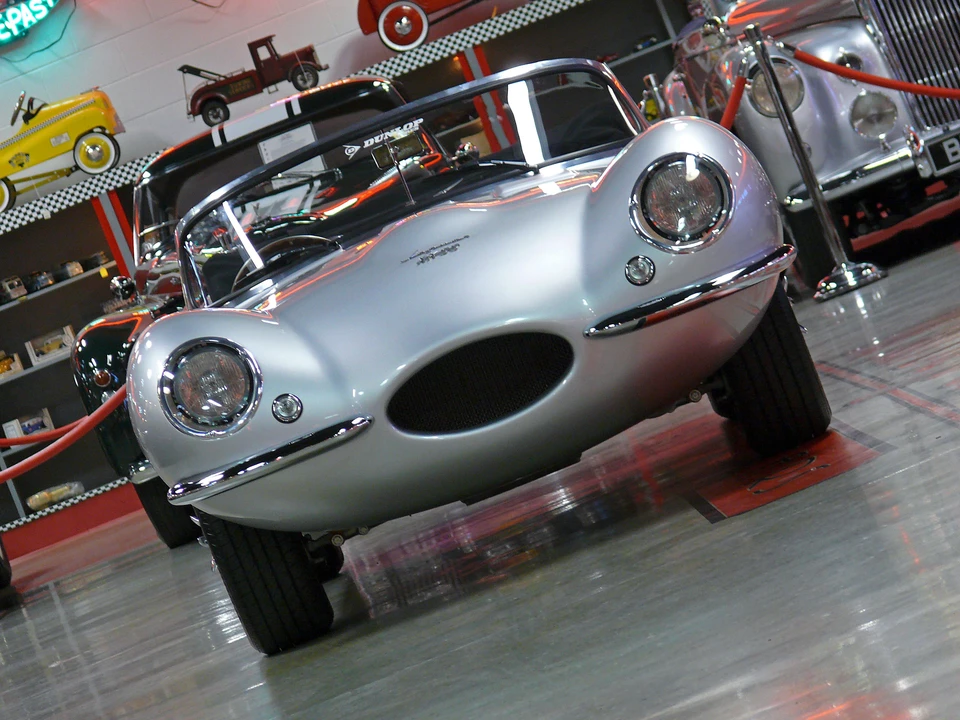 1957 Jaguar Replica - Image 4 of 6