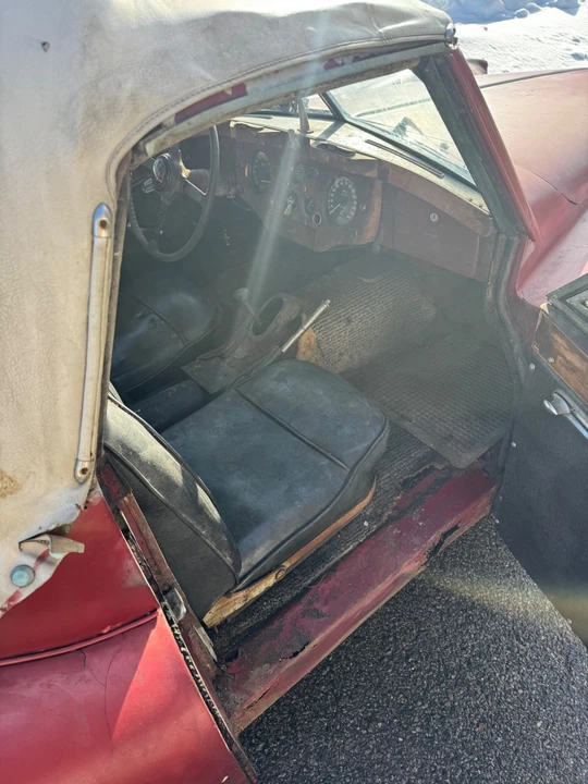 1957 Jaguar XK140 - Image 5 of 21