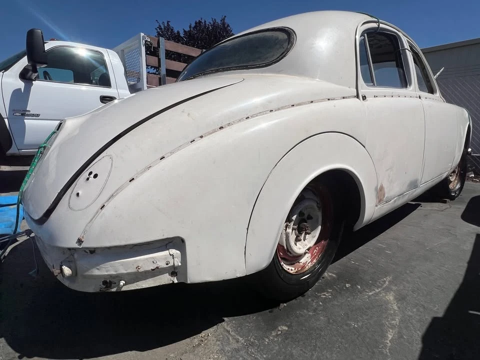 1957 Jaguar Mark I - Image 6 of 20