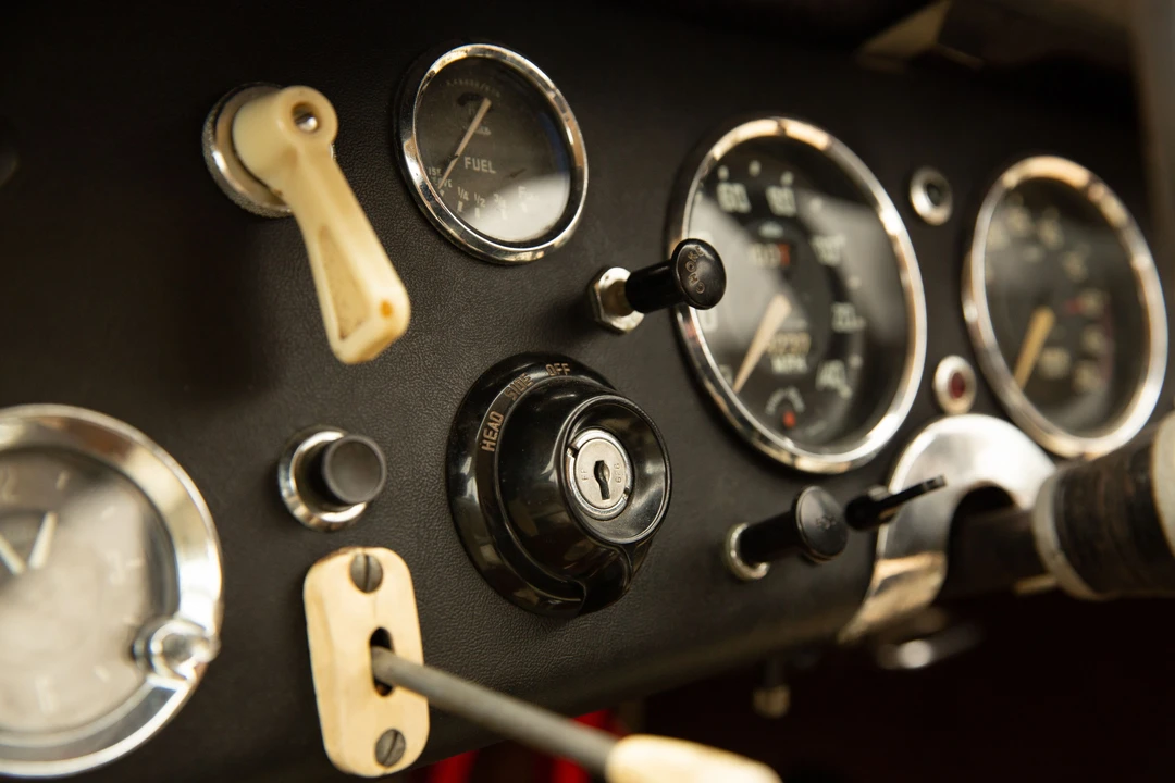 1957 Jensen - Image 18 of 31