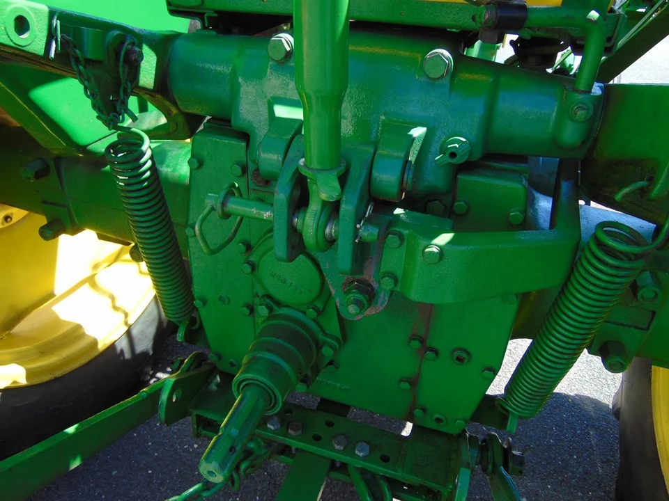 1957 John Deere - Image 25 of 31