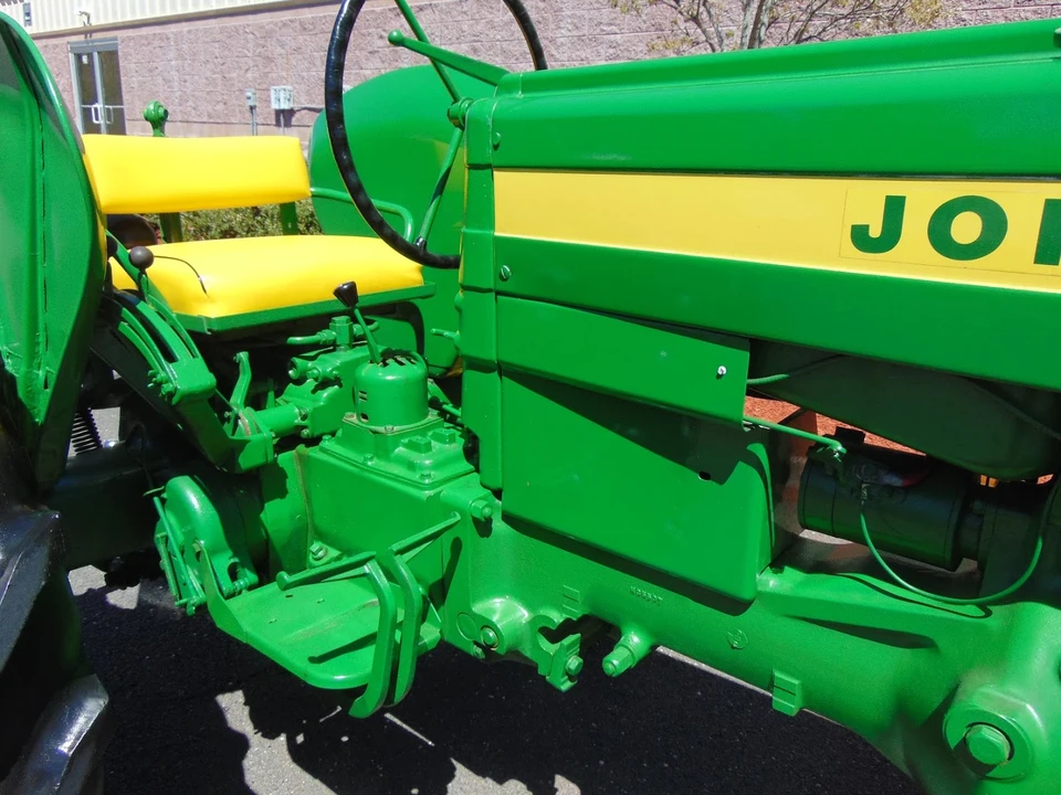 1957 John Deere - Image 19 of 31