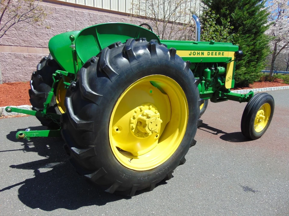 1957 John Deere - Image 8 of 31