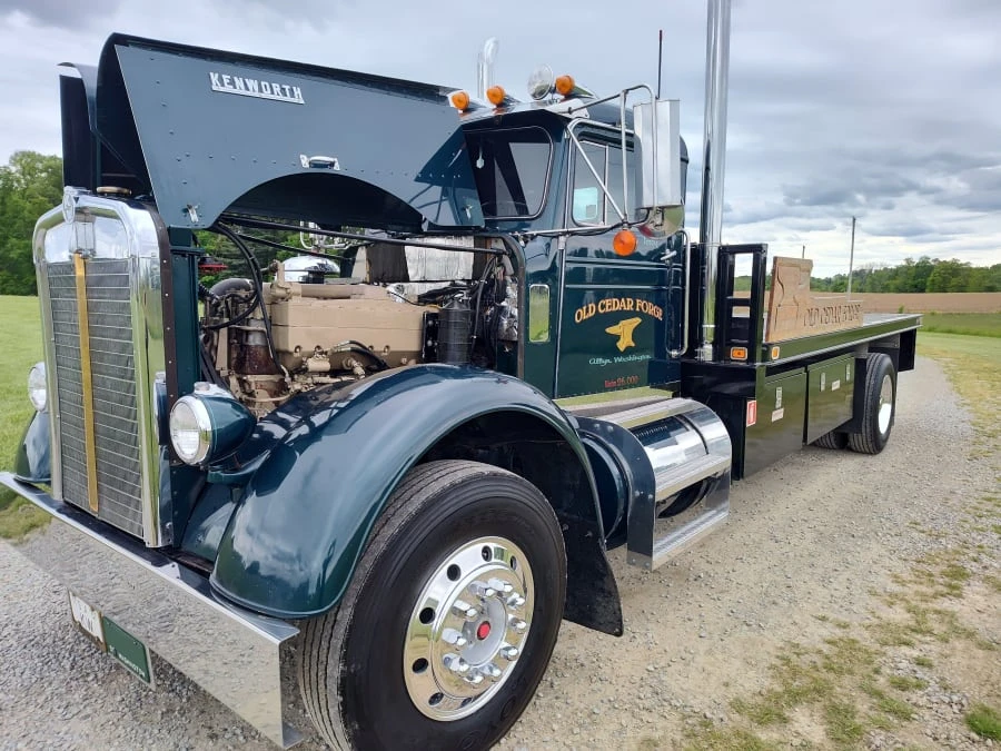 1957 Kenworth - Image 12 of 13