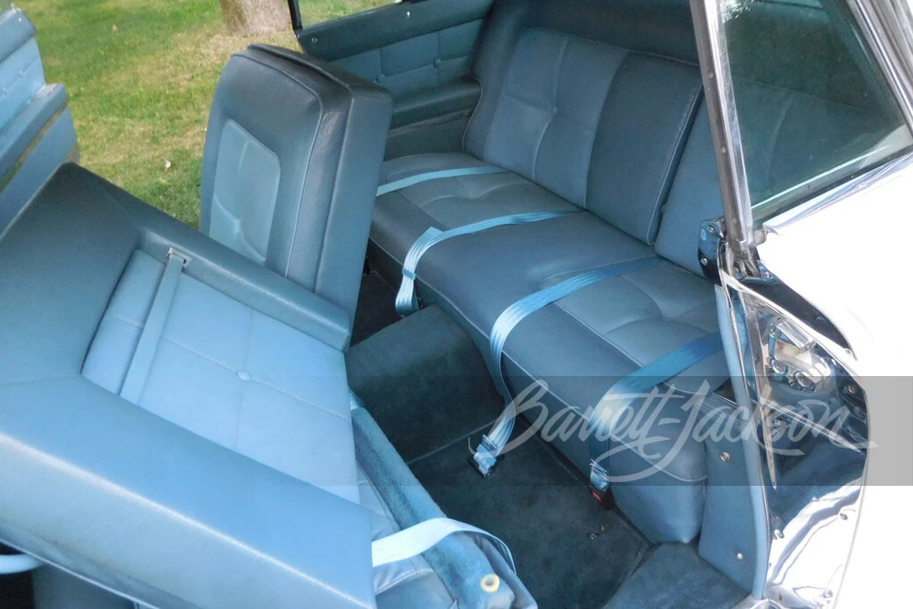 1957 Lincoln Continental Mark II - Image 8 of 9