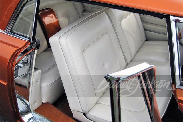 1957 Lincoln Continental Mark II - Image 5 of 9