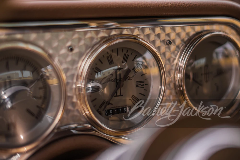 1957 Lincoln Continental Mark II - Image 29 of 31
