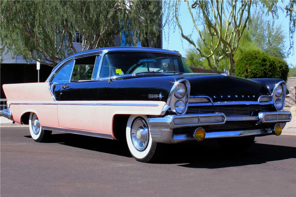 1957 Lincoln Premiere - Image 2 of 4