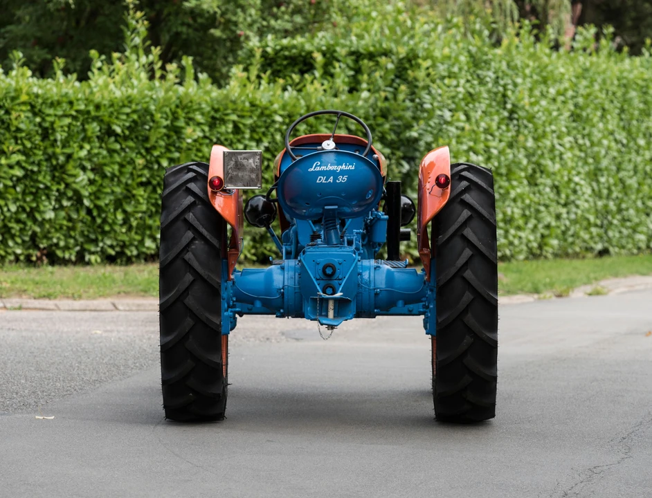 1957 Lamborghini Tractors - Image 10 of 19