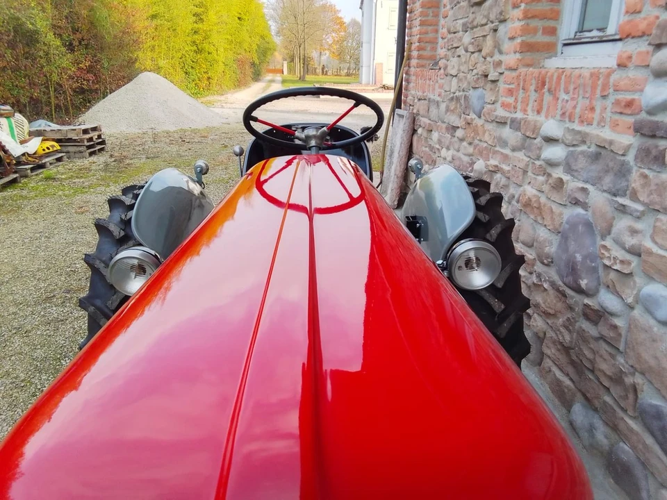 1957 Lamborghini Tractors - Image 15 of 30