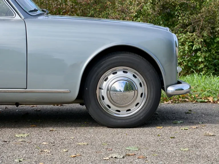 1957 Lancia Aurelia - Image 21 of 31