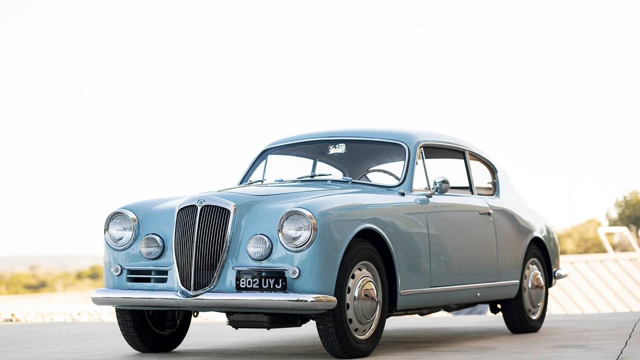 1957 Lancia Aurelia - Image 11 of 31