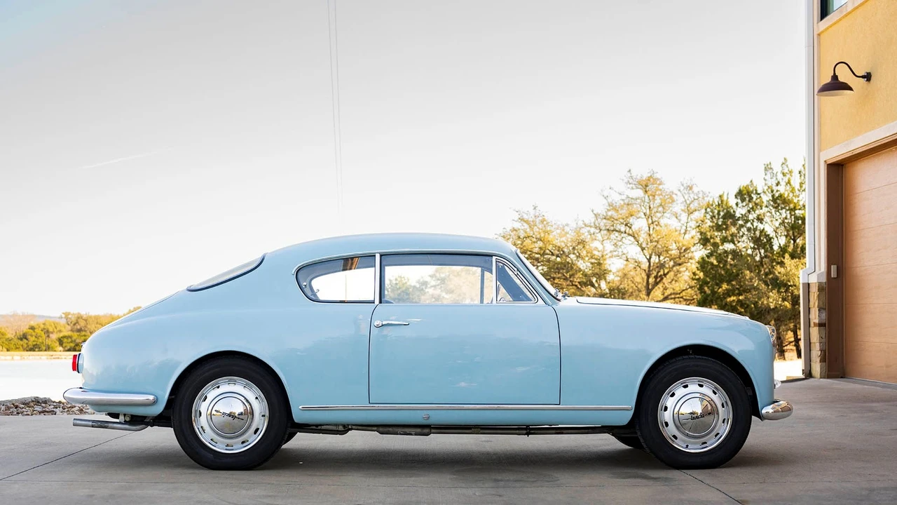 1957 Lancia Aurelia - Image 2 of 31
