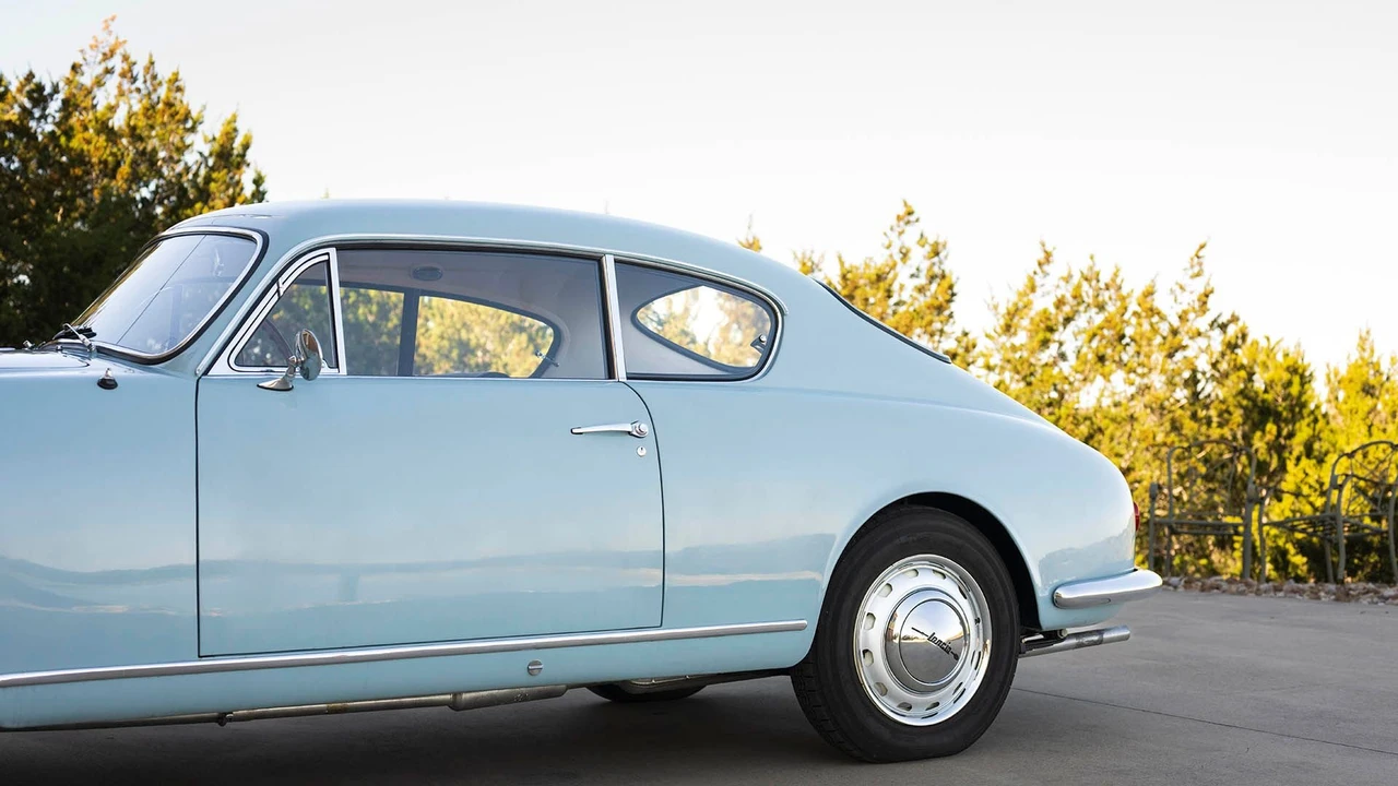 1957 Lancia Aurelia - Image 18 of 31