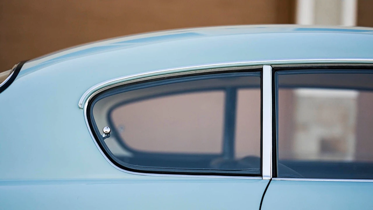 1957 Lancia Aurelia - Image 29 of 31