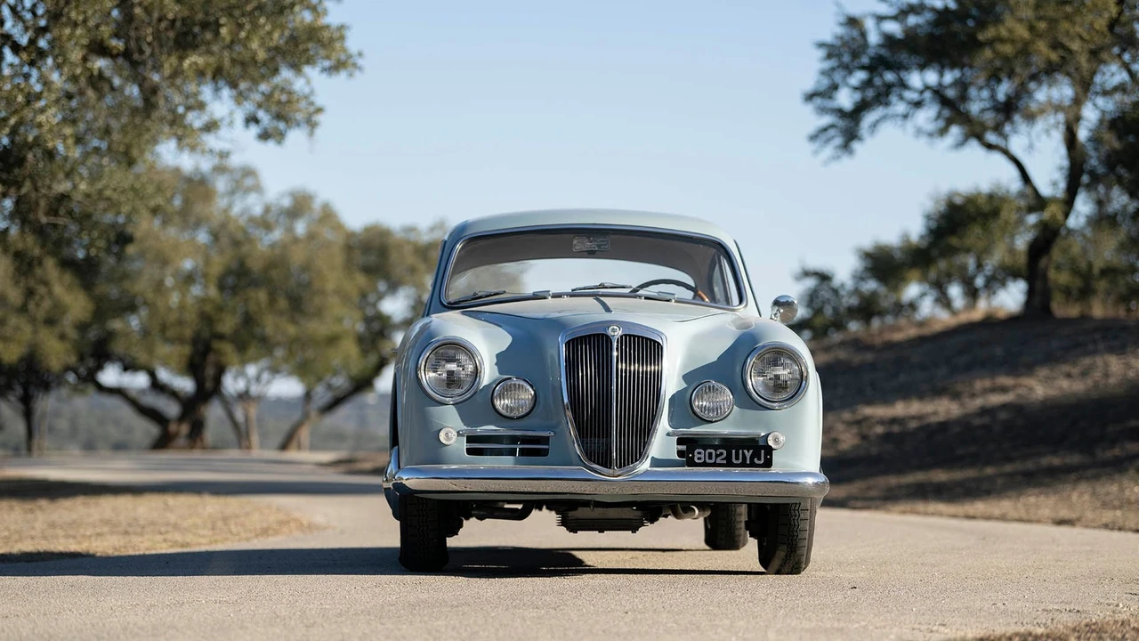 1957 Lancia Aurelia - Image 17 of 31