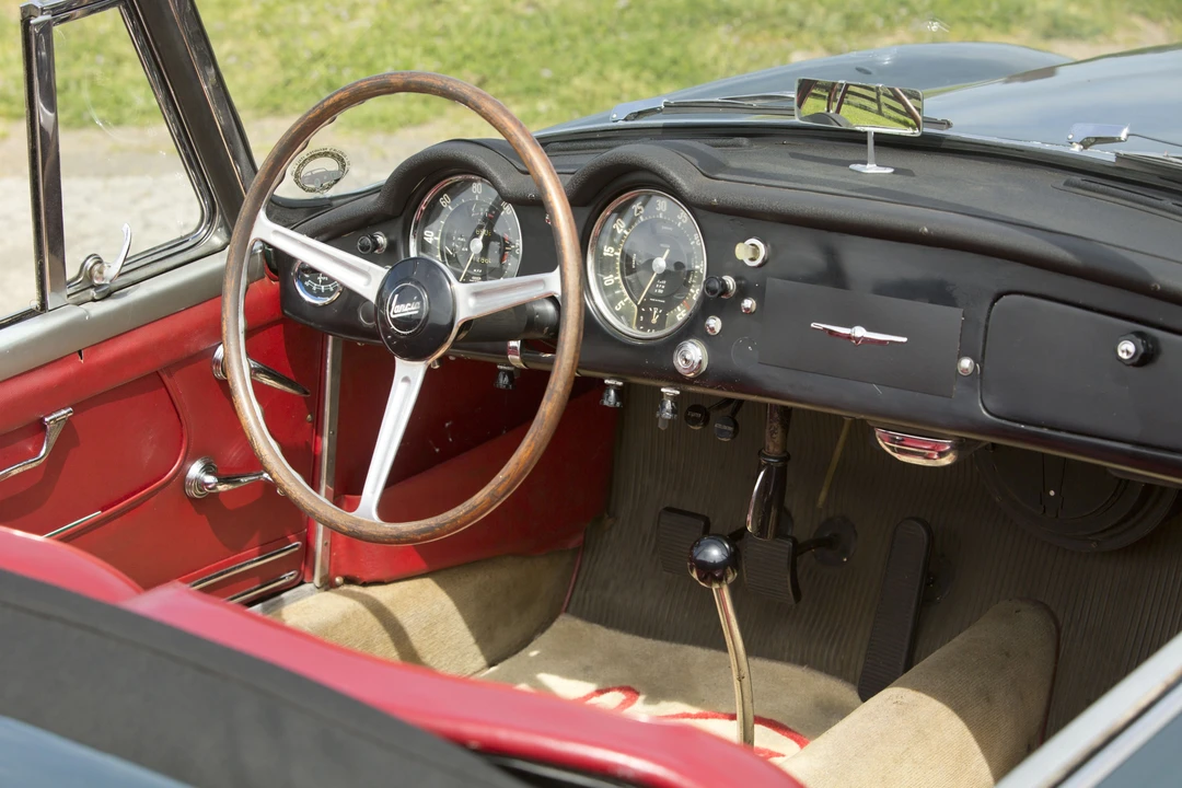 1957 Lancia Aurelia - Image 25 of 31