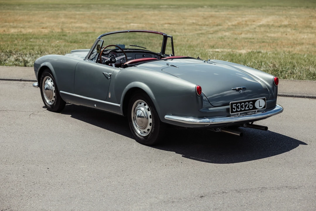 1957 Lancia Aurelia - Image 10 of 31