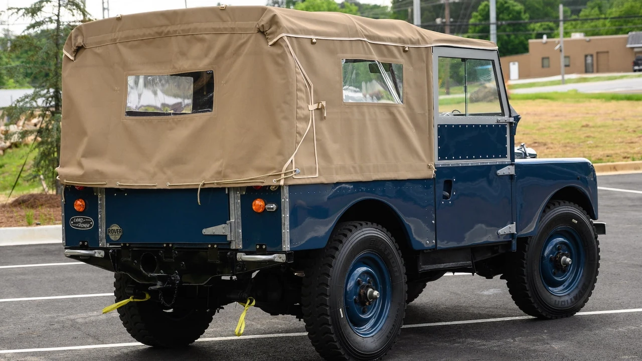 1957 Land Rover Series - Image 2 of 10