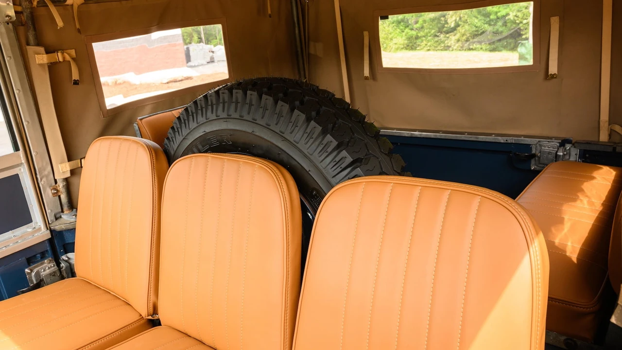 1957 Land Rover Series - Image 4 of 10