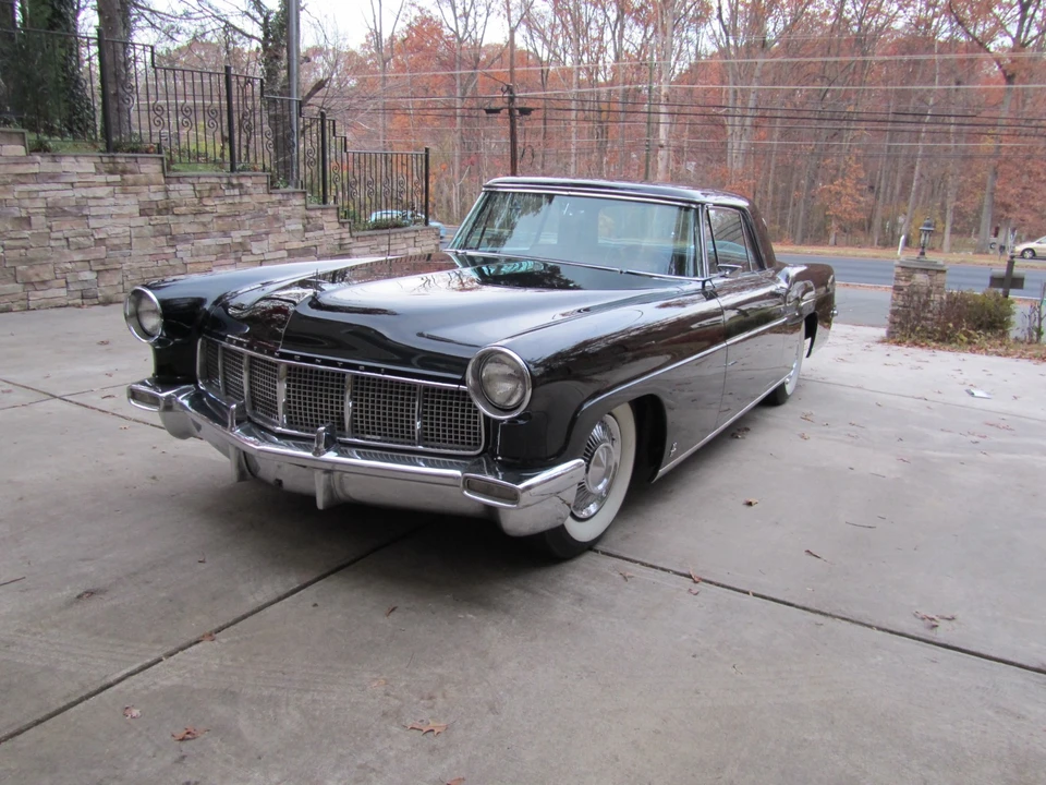 1957 Lincoln Continental - Image 3 of 21
