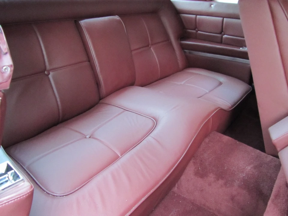 1957 Lincoln Continental - Image 16 of 21