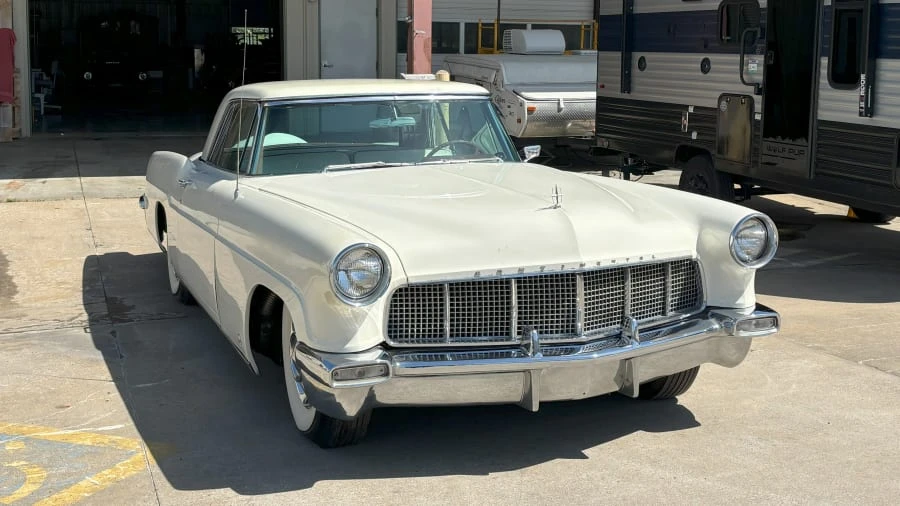 1957 Lincoln Continental Mark II - Image 3 of 17