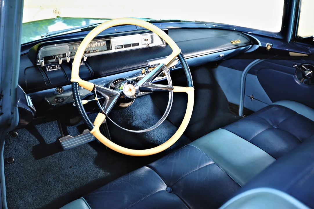 1957 Lincoln Premiere - Image 4 of 5