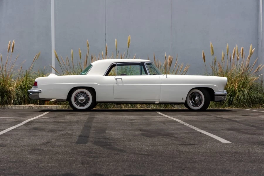 1957 Lincoln Continental Mark II - Image 12 of 19