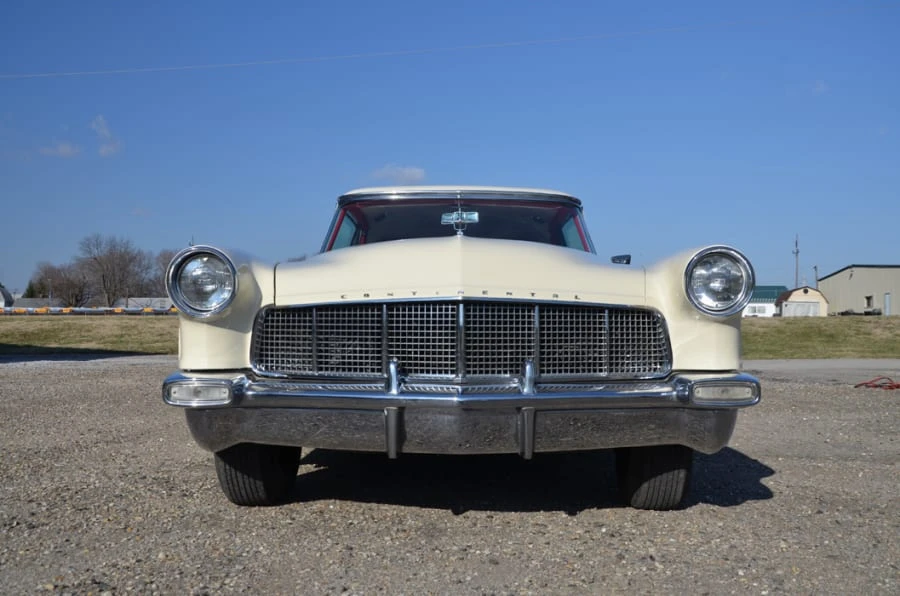1957 Lincoln Continental Mark II - Image 11 of 12