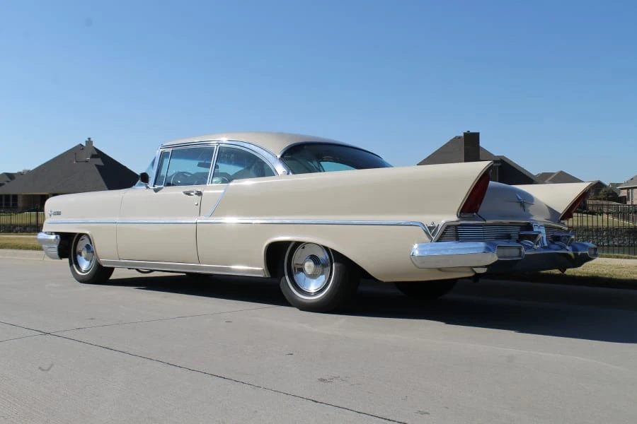 1957 Lincoln Premiere - Image 7 of 8