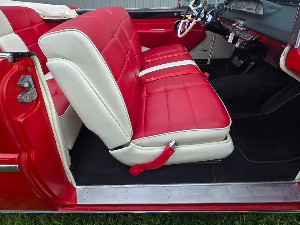 1957 Lincoln Premiere - Image 17 of 21