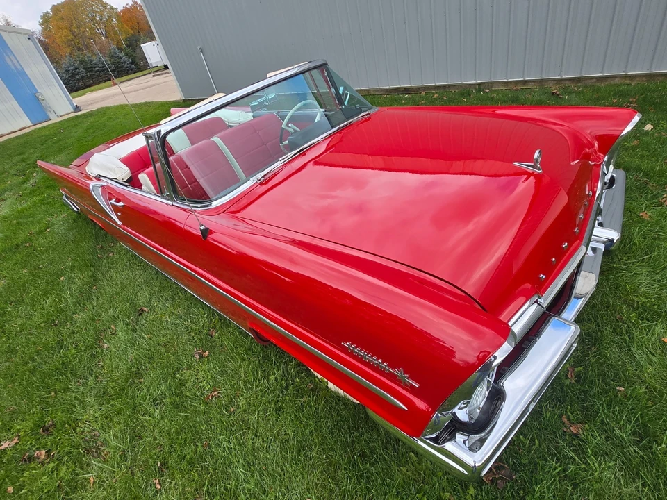 1957 Lincoln Premiere - Image 10 of 21