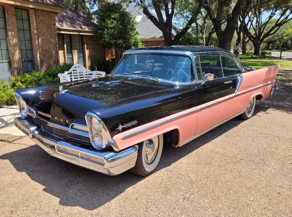 1957 Lincoln Premiere - Image 2 of 20