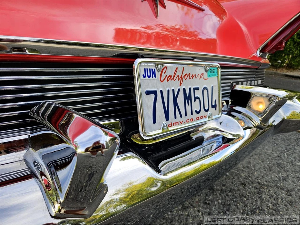 1957 Lincoln Premiere - Image 24 of 31