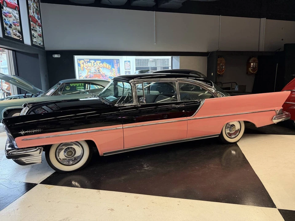 1957 Lincoln Premiere - Image 3 of 21