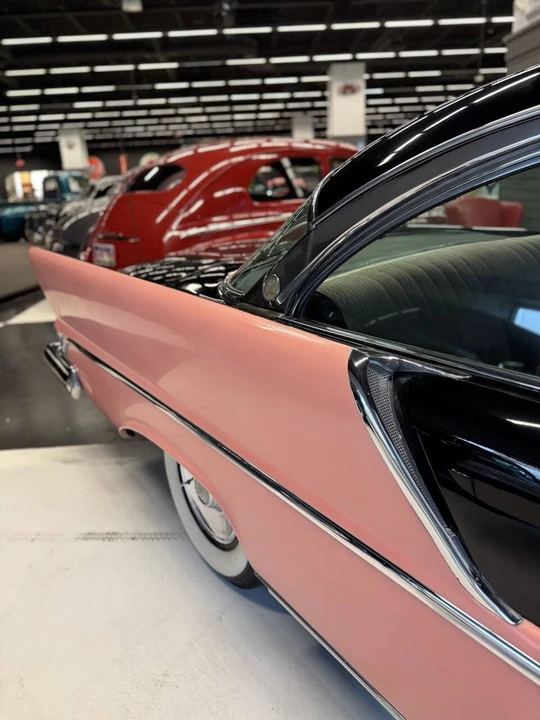 1957 Lincoln Capri - Image 12 of 21